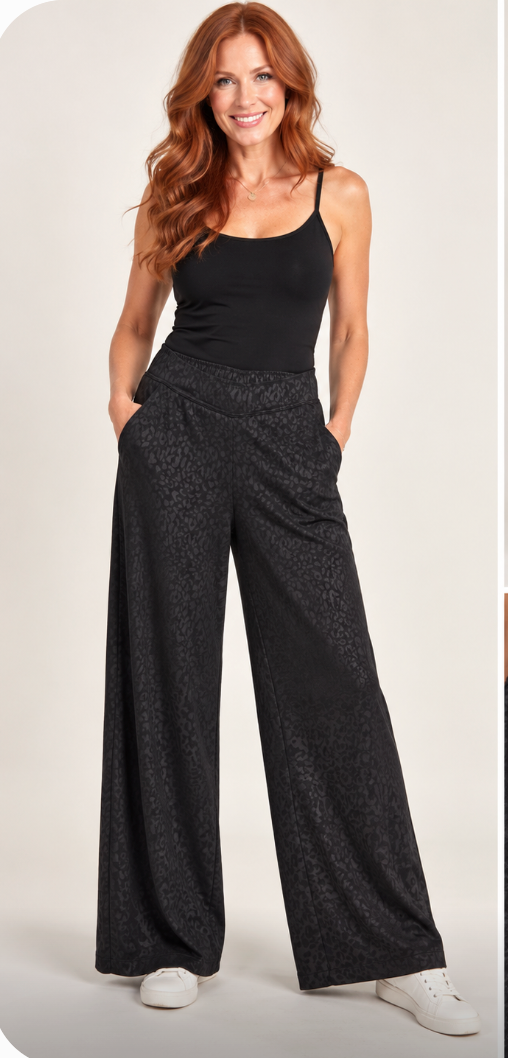 Velvet Heart Black Wide-Leg Pants